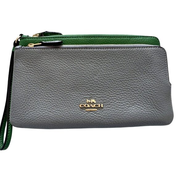 Coach Double Zip Pebble Leather Wristlet Gray & Green Gold Hardware 8"x5" EUC - Picture 1 of 7